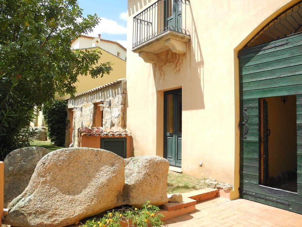 Hotel San Pantaleo Exterior foto
