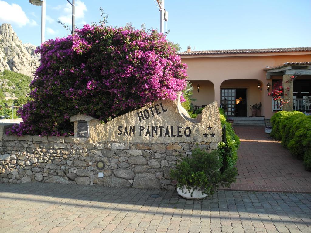 Hotel San Pantaleo Exterior foto