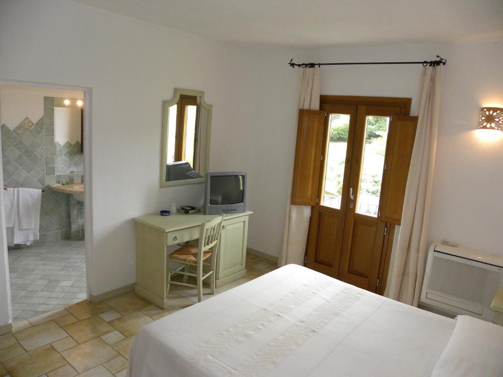 Hotel San Pantaleo Quarto foto